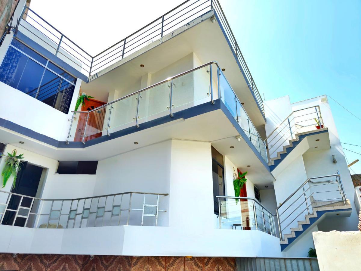 Hospedaje Celerina & Elio ลิมา ภายนอก รูปภาพ